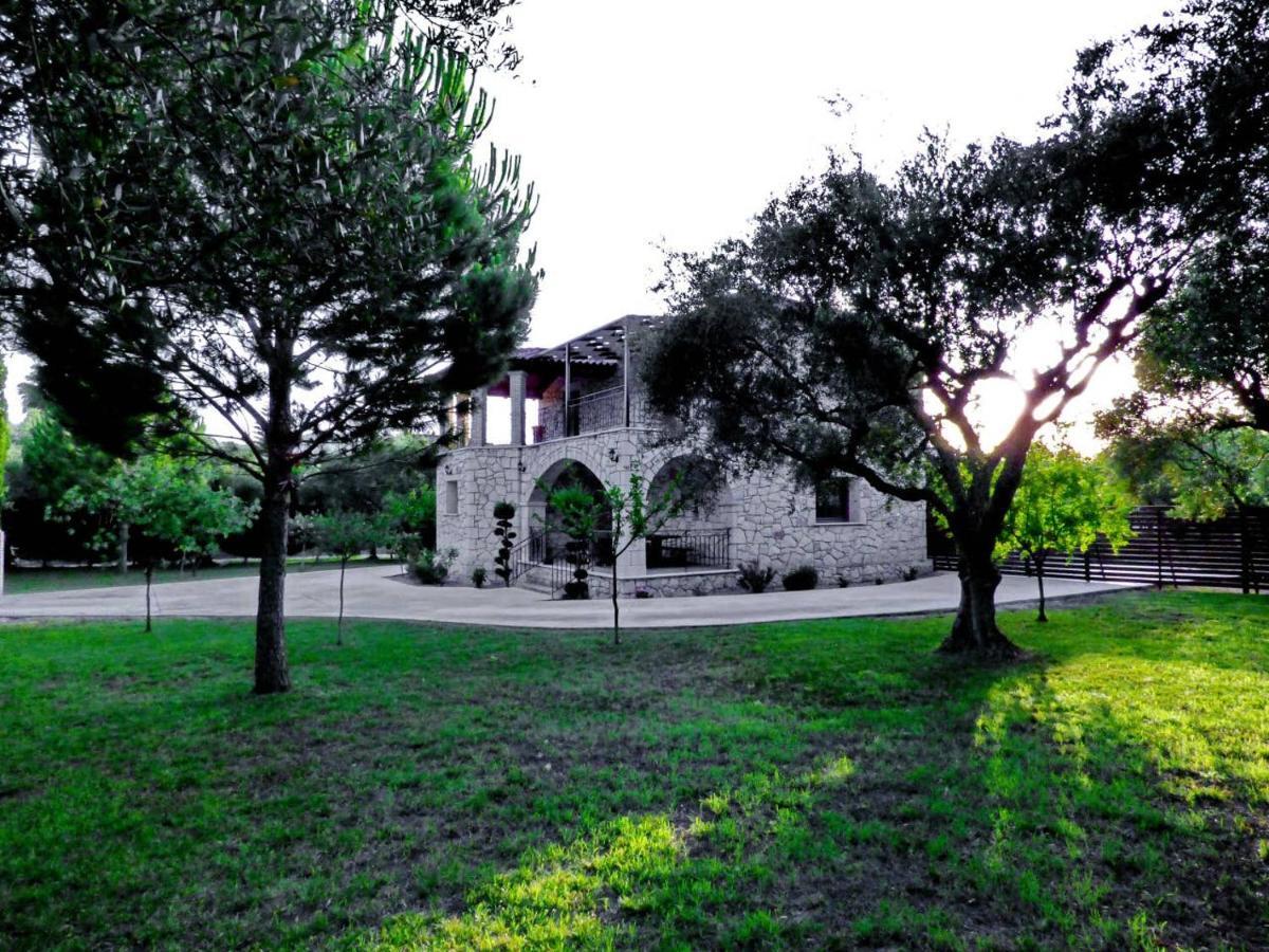 Rouveli Villa with private garden&barbeque Tragaki Extérieur photo